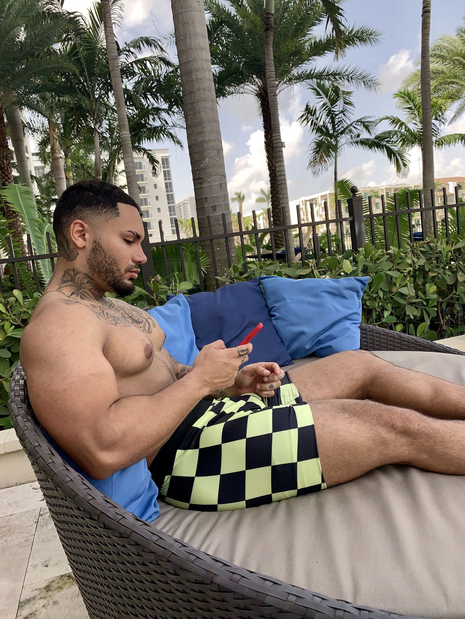 itslouisrosa35 banner