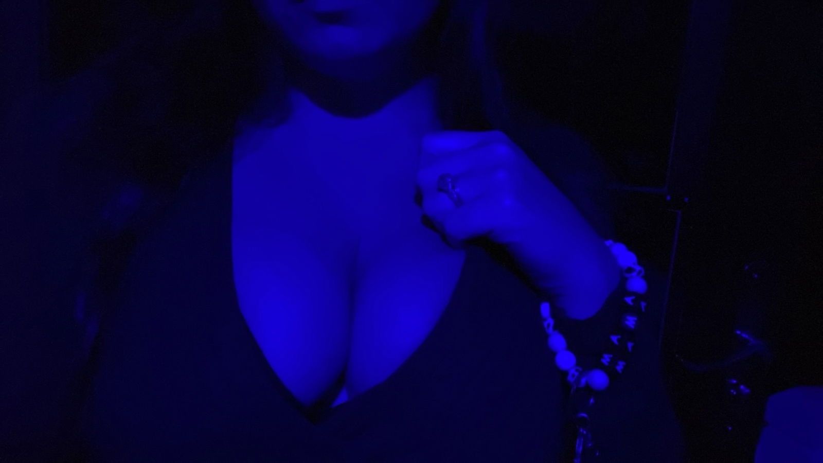 morgandoesnt.care banner