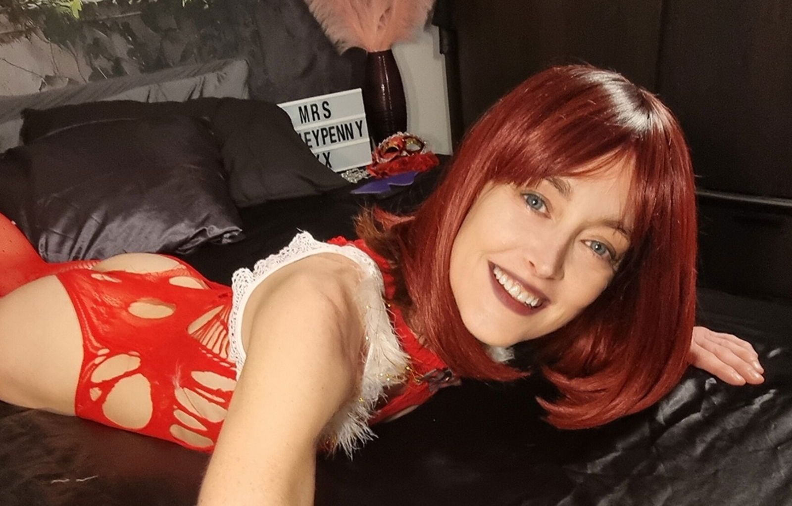 mrsmoneypennyxxfree banner