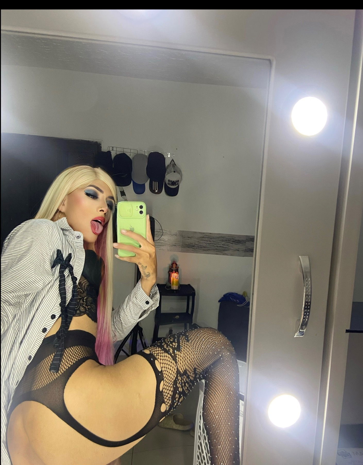 valeria-sweet banner